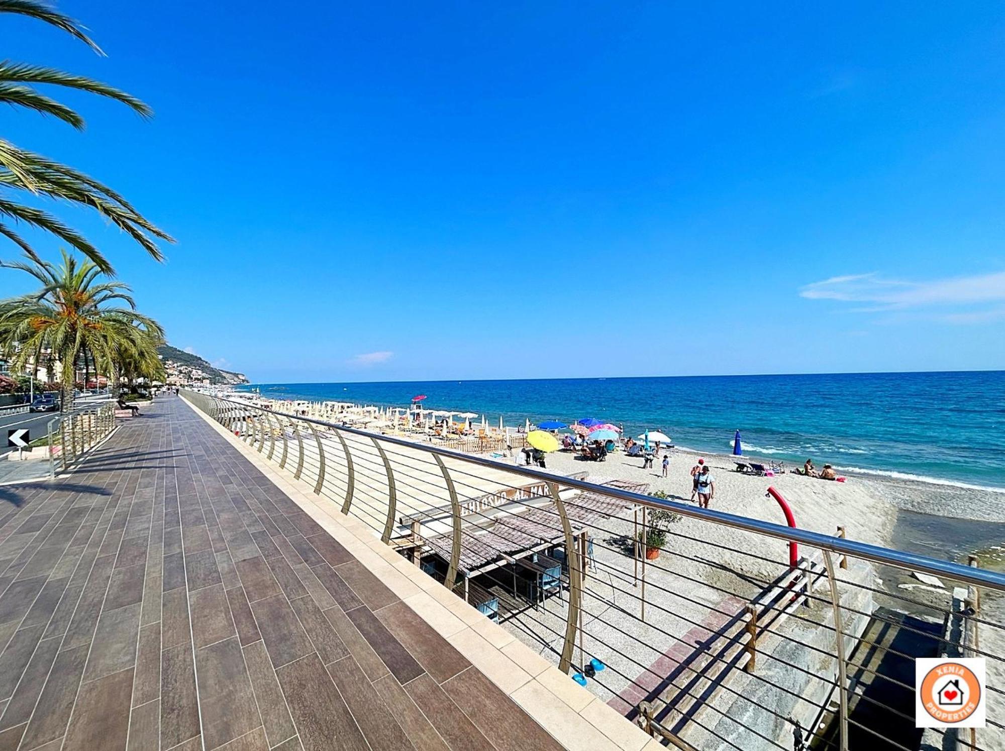 Gioiello Marino - Mare, 2 Minuti A Piedi Pietra Ligure Exterior foto